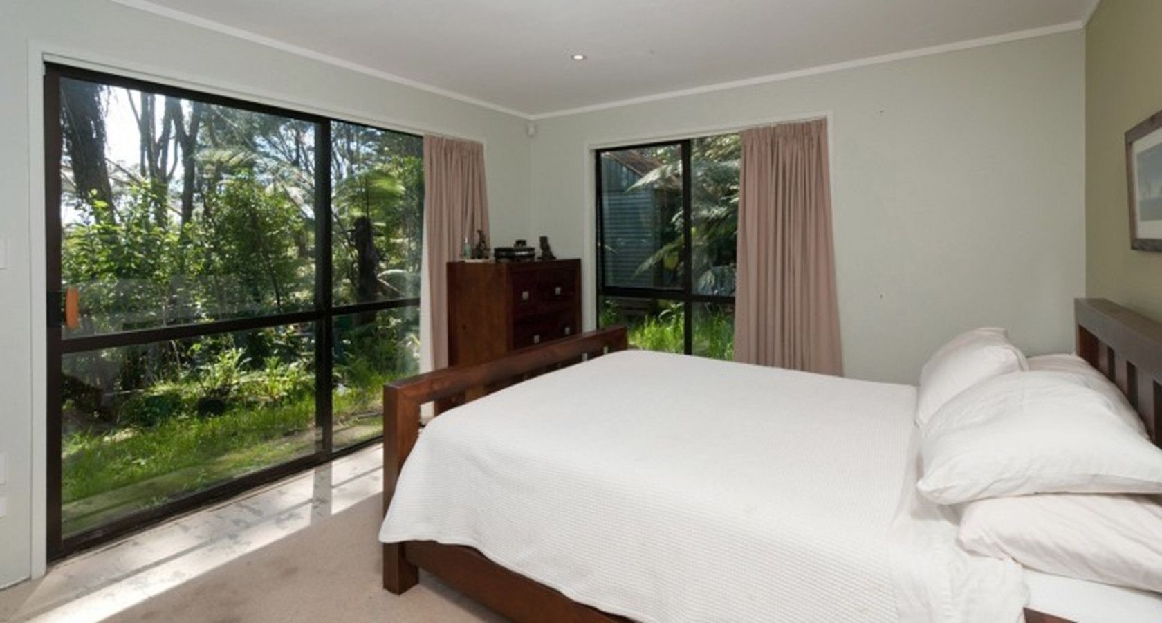 7 Emily Lane, Greenhithe, North Shore City