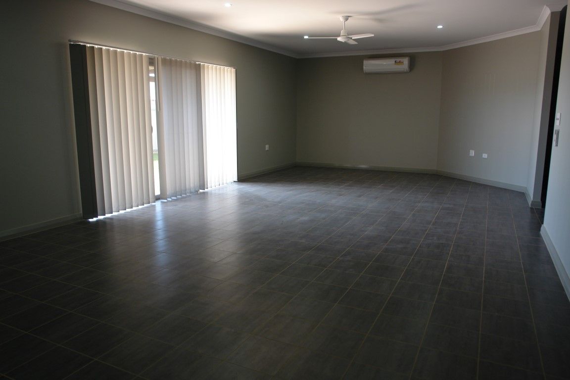 9 Shrike Way, South Hedland, WA 6722