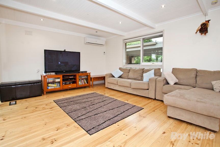 19 Heysham Drive, Wheelers Hill, VIC 3150