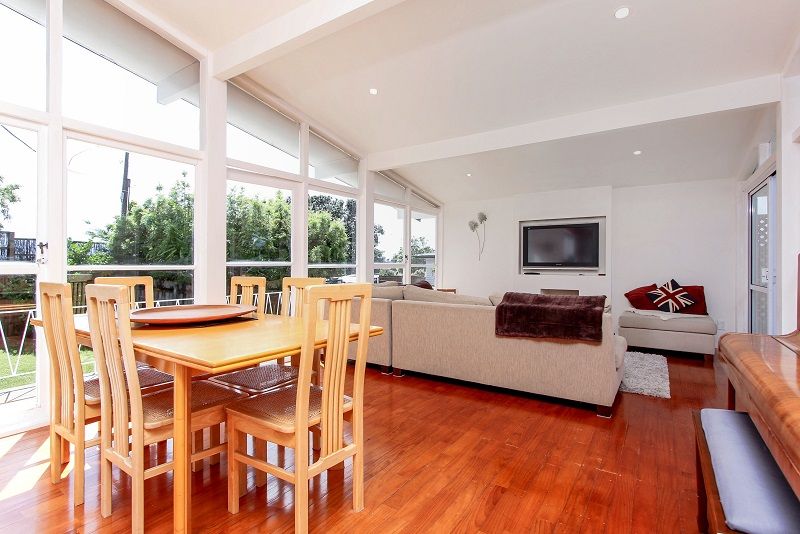 2 Windsor Place, Mairangi Bay, North Shore City
