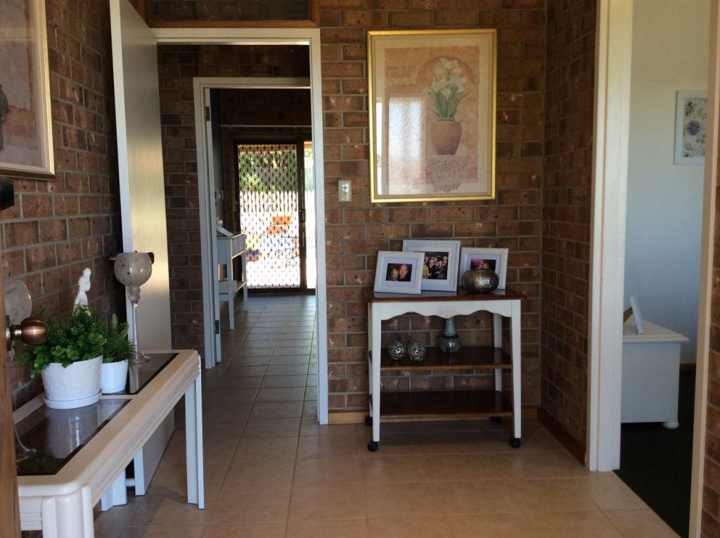 36 Hughes Avenue, Moonta Bay, SA 5558