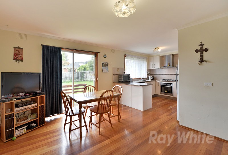 54 Bexsarm Crescent, ROWVILLE, VIC 3178