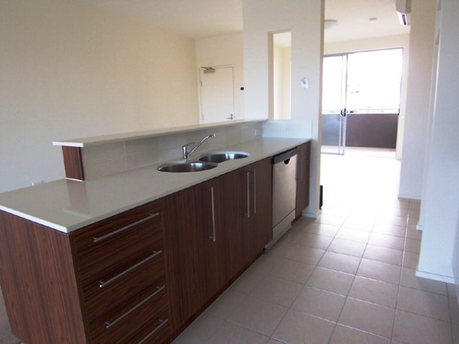 13/11 Promenade Avenue, Robina, QLD 4226