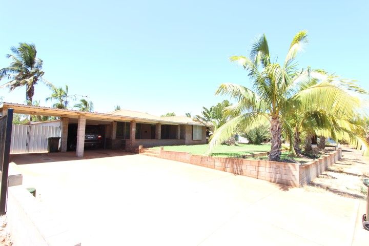 9 Flynn Crescent, Dampier, WA 6713