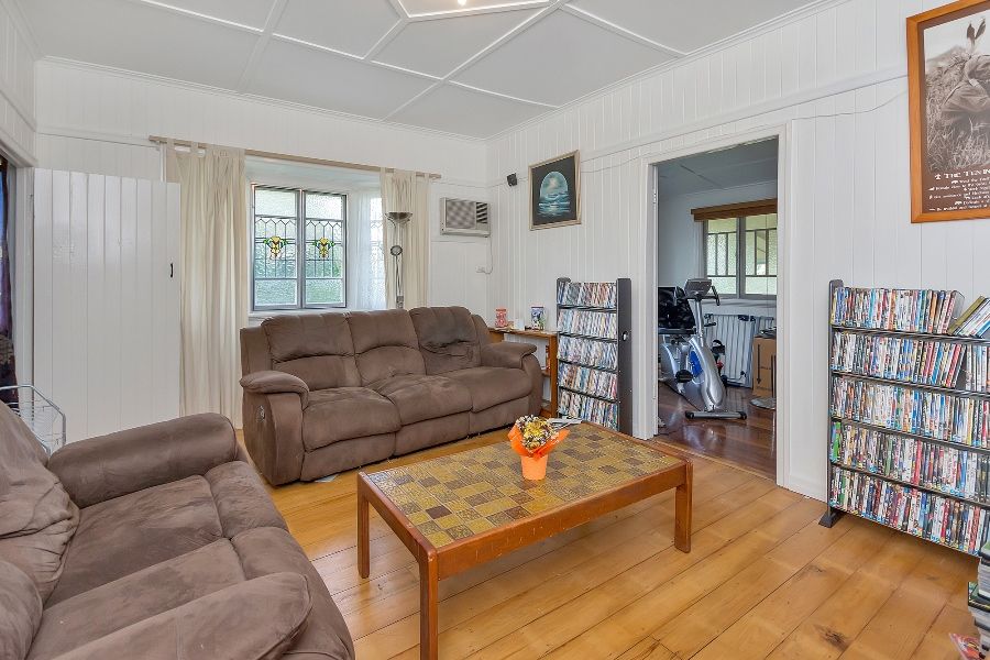 161 Blackstone Road, Silkstone, QLD 4304