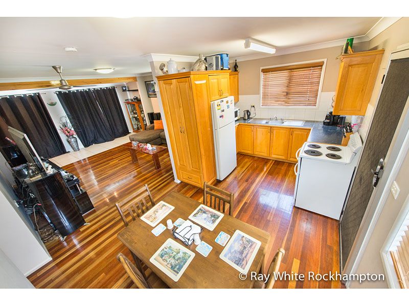 7 Duffy Street, Kawana, QLD 4701