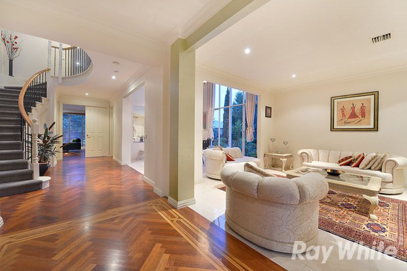 4 Albatross Drive, Rowville, VIC 3178