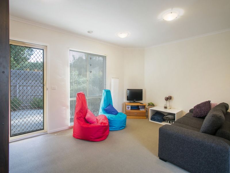 2/56 Roberts Street, Frankston, VIC 3199