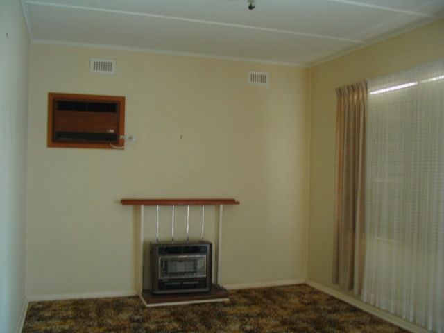 19 Pine Avenue, LOXTON, SA 5333