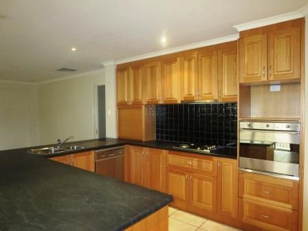 170 Golfclub Drive, Howlong, NSW 2643