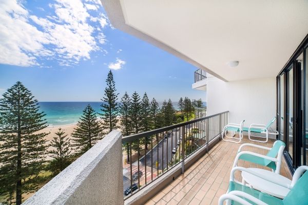 190 Marine Parade 'Columbia', RAINBOW BAY QLD 4225