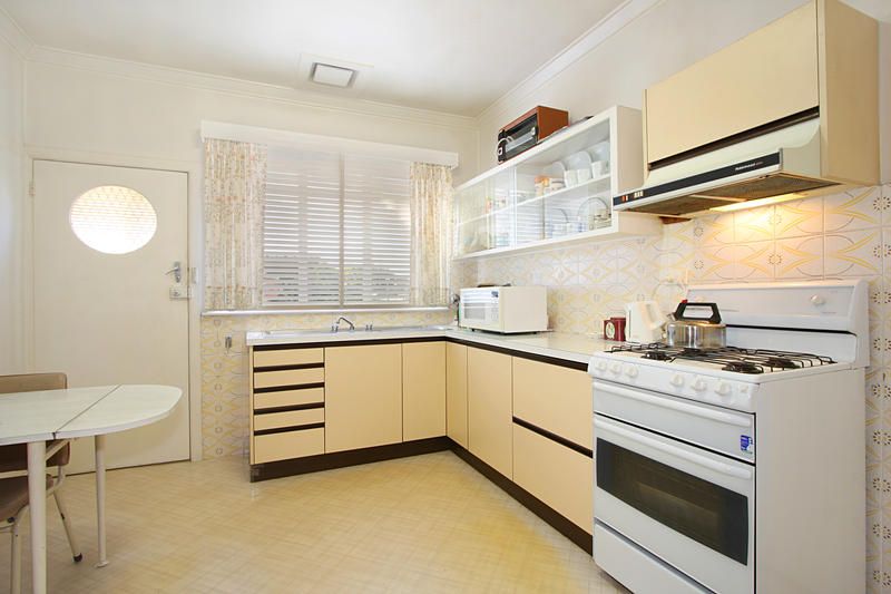 9 Kinlock Avenue, Murrumbeena, VIC 3163
