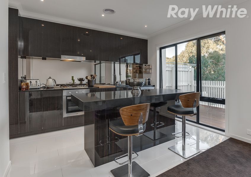 25 Greenwich Crescent, Bundoora, VIC 3083