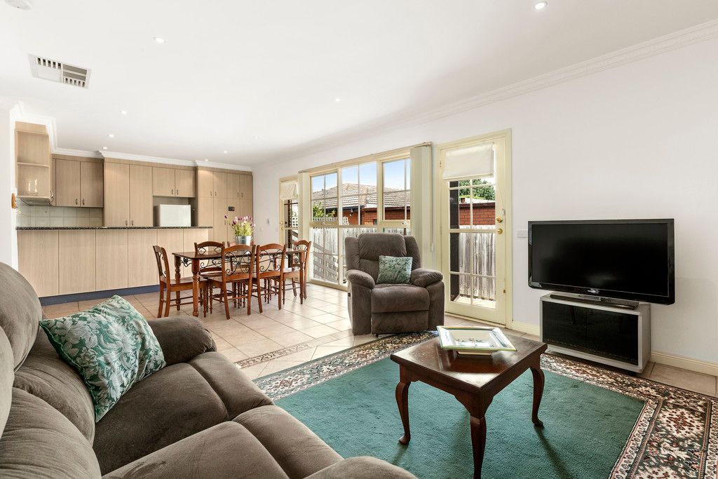2/31 Darling Street, Hughesdale, VIC 3166
