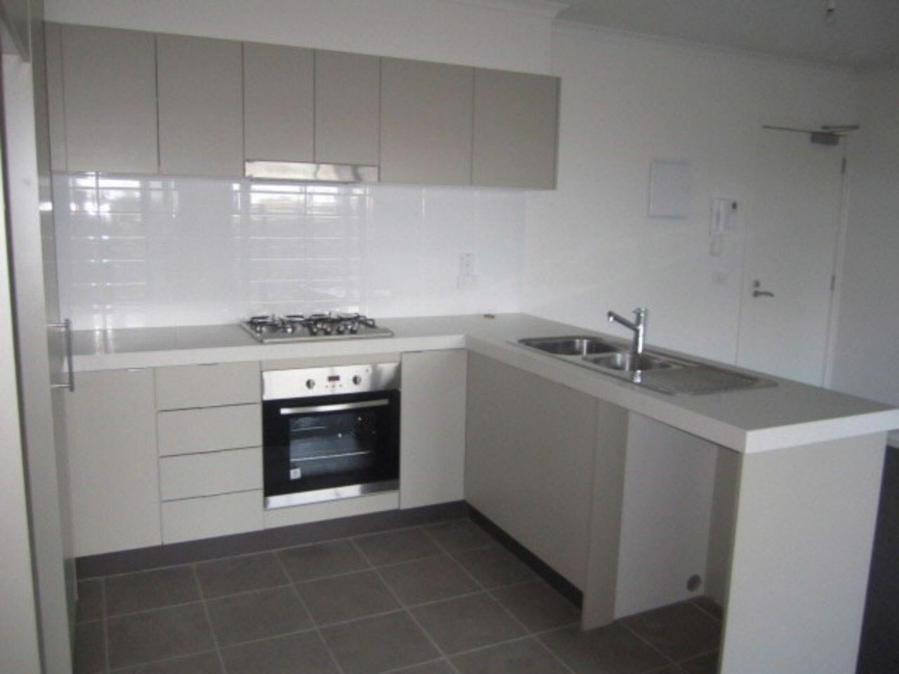 18/24-26 Burton Avenue, CLAYTON, VIC 3168