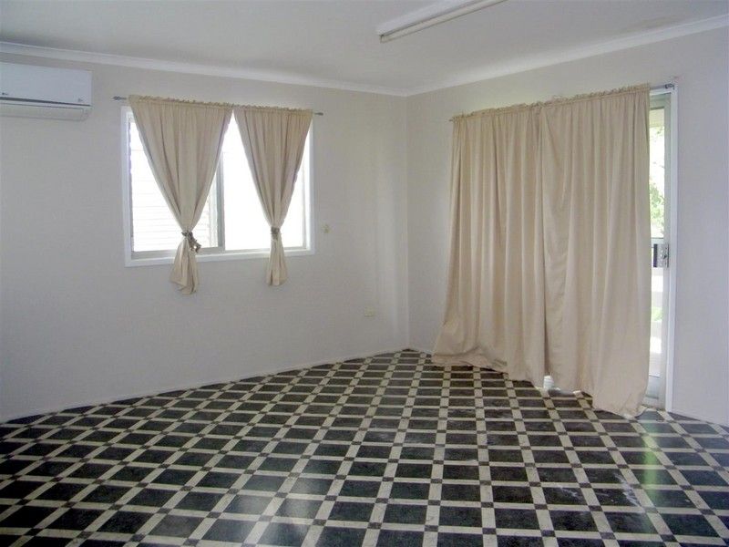 26 Wistari Street, CLINTON, QLD 4680