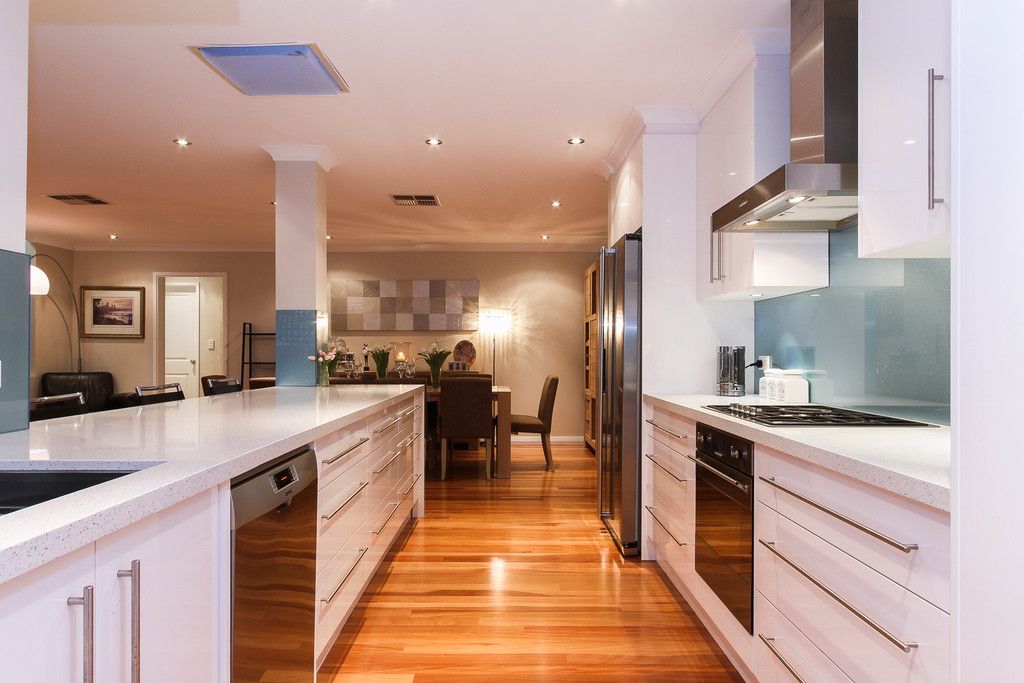 8 Macdougall Rise, Duncraig, WA 6023