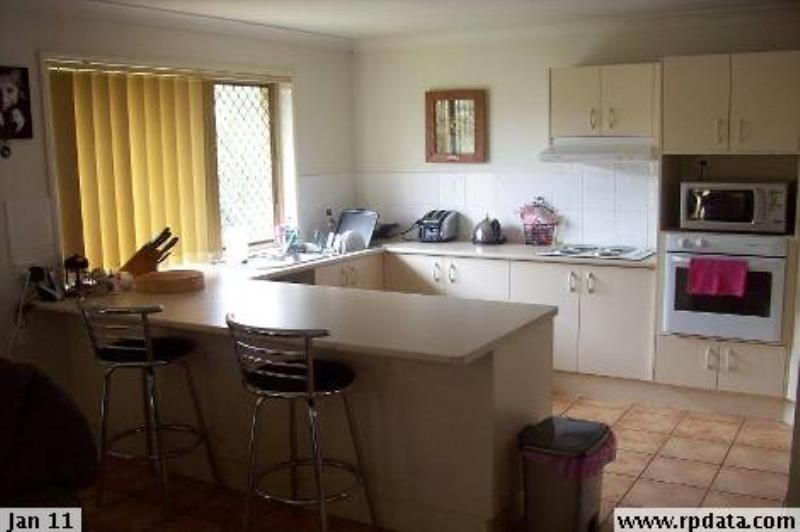 1 Friend Street, Wakerley, QLD 4154