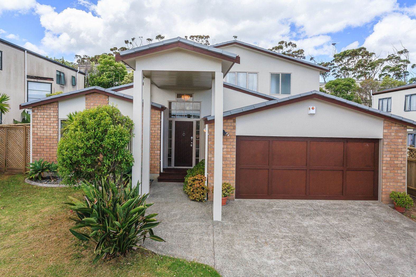 2/14 Delamare Court, Sunnynook, North Shore City