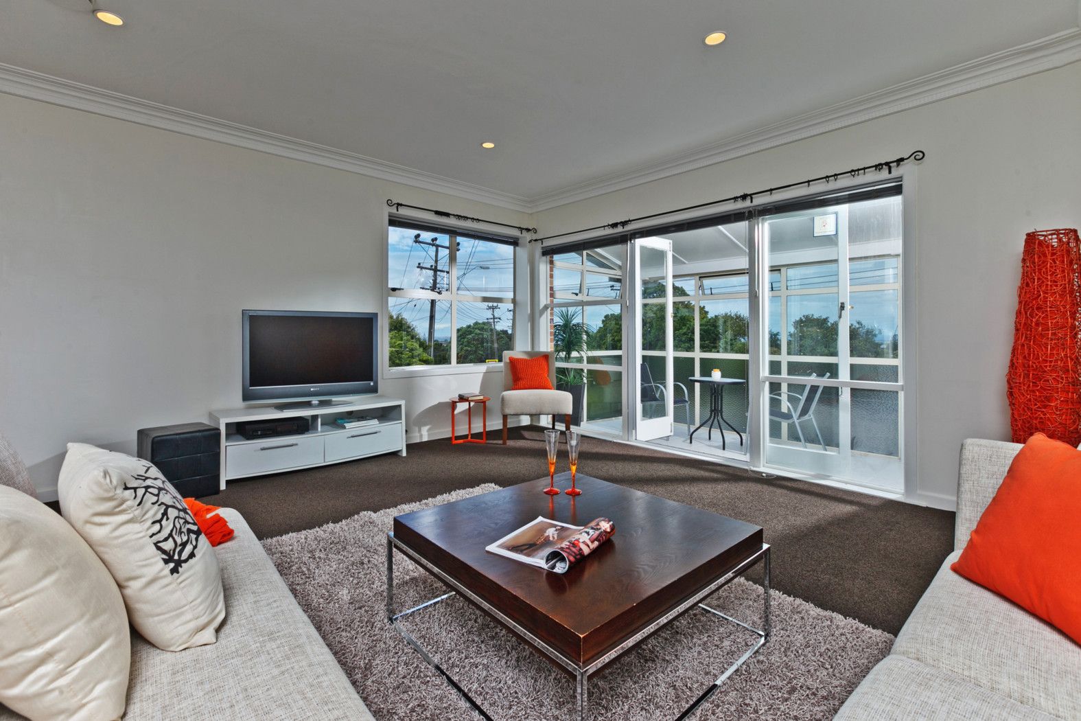 1/12 Coronation Road, Glenfield, North Shore City