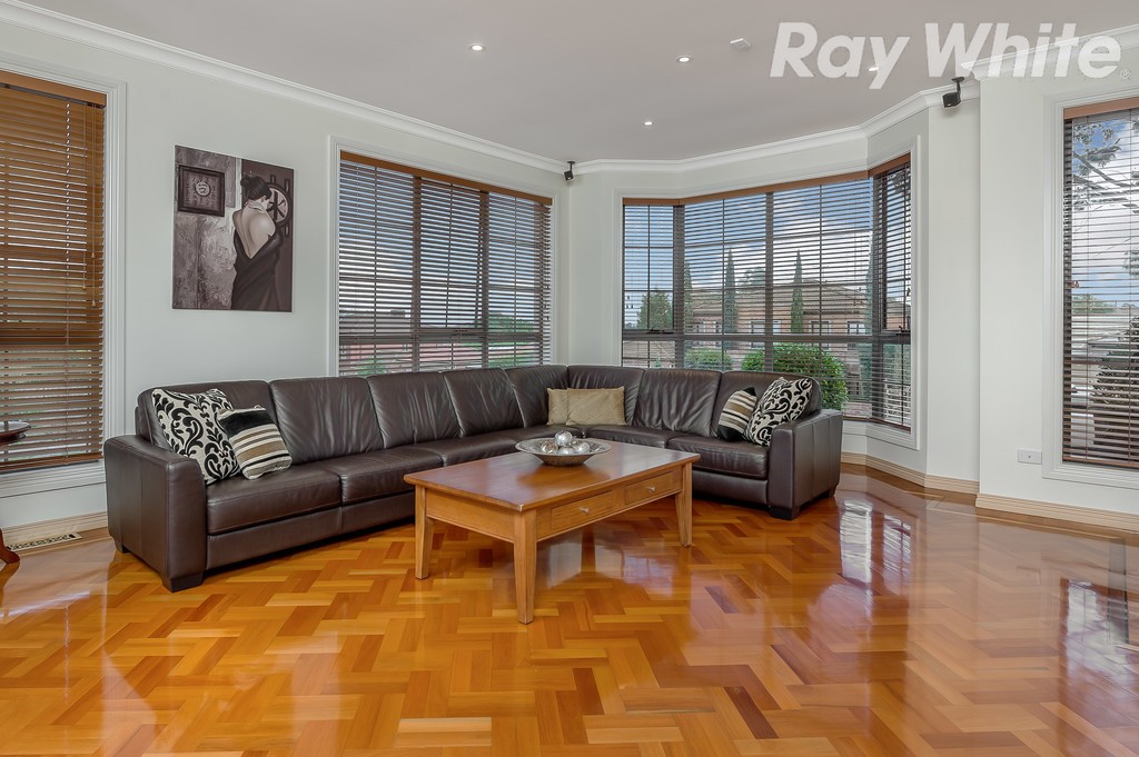4 Nolan Close, Bundoora, VIC 3083