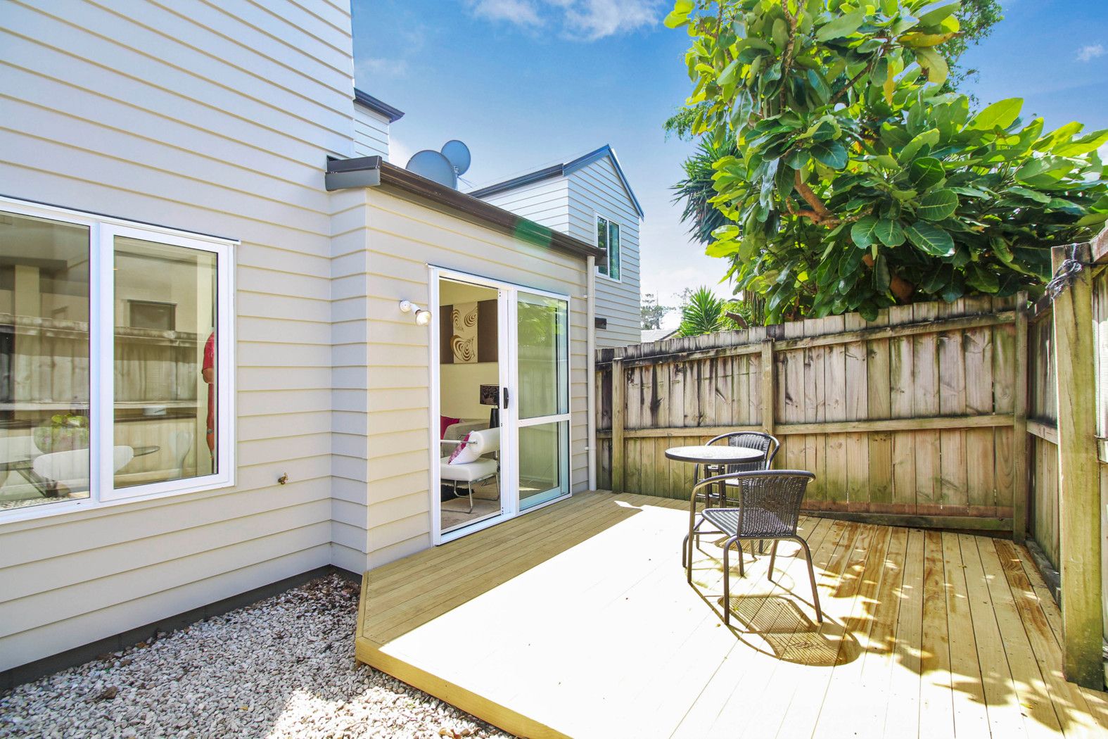 10/28-30 John Jennings Drive, Oteha, North Shore City