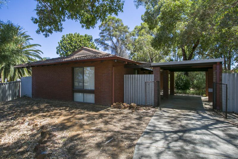 3 Valiant Close, Lesmurdie, WA 6076