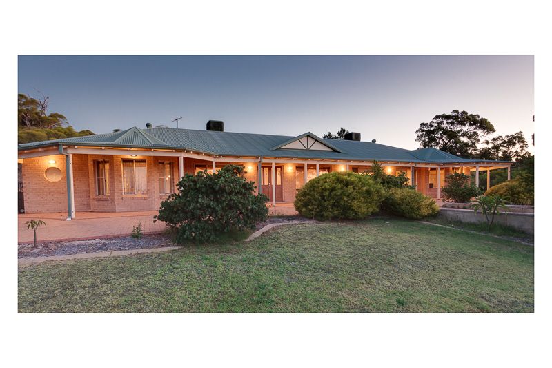 315 Holmes Road, Forrestfield, WA 6058