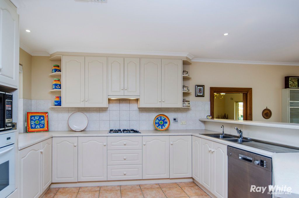 11 Callistemon Court, Flagstaff Hill, SA 5159