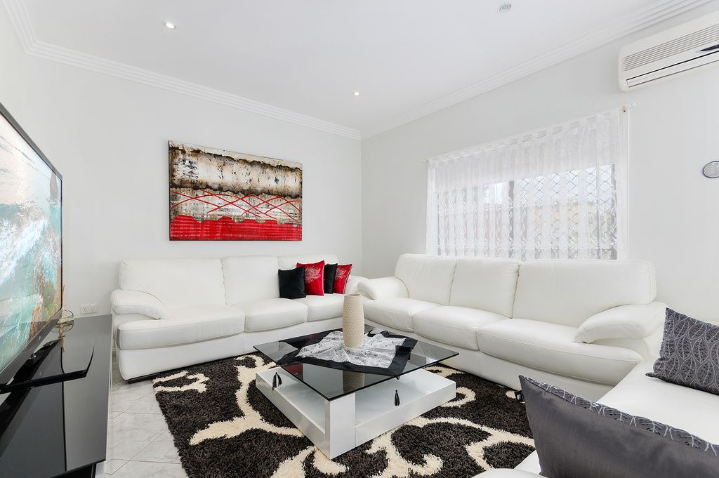103 Lake Avenue, Cringila, NSW 2502