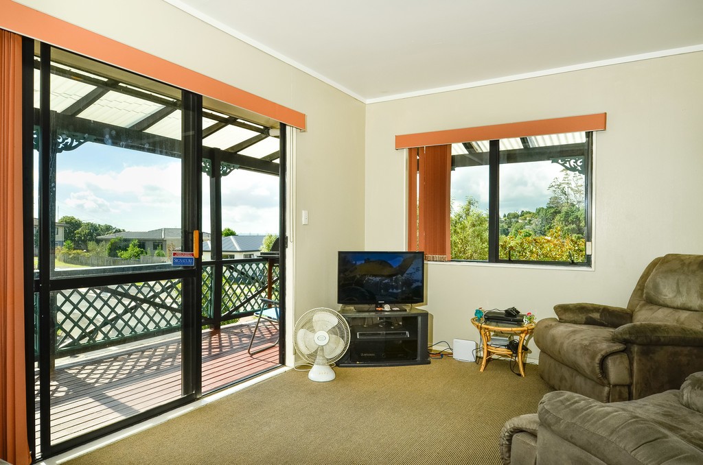 36 Garton Road, Massey, Waitakere City
