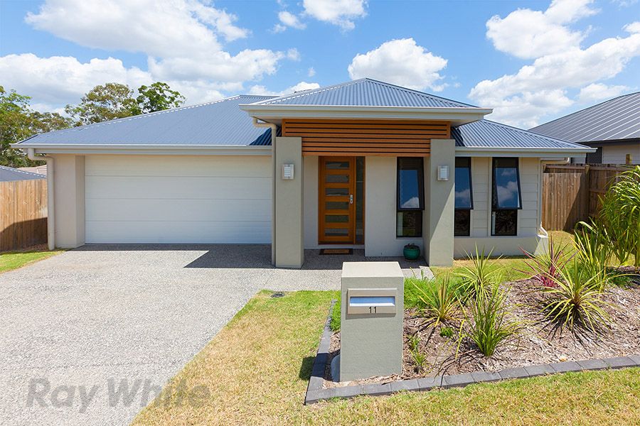 11 Dominic Street, Augustine Heights QLD 4300