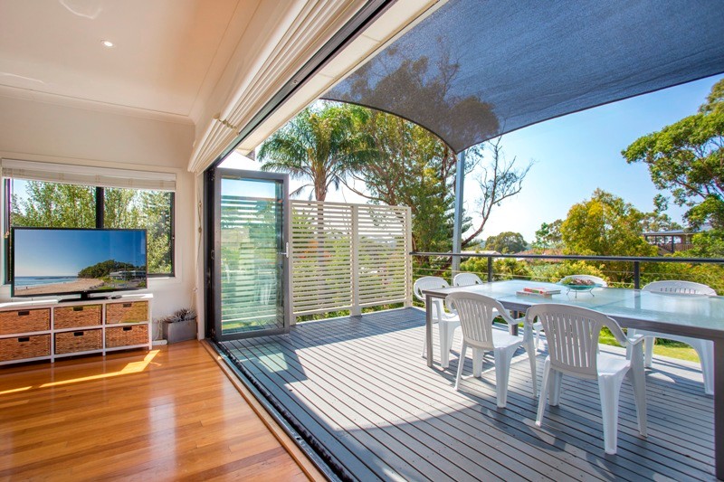 76 Carroll Avenue, MOLLYMOOK, NSW 2539