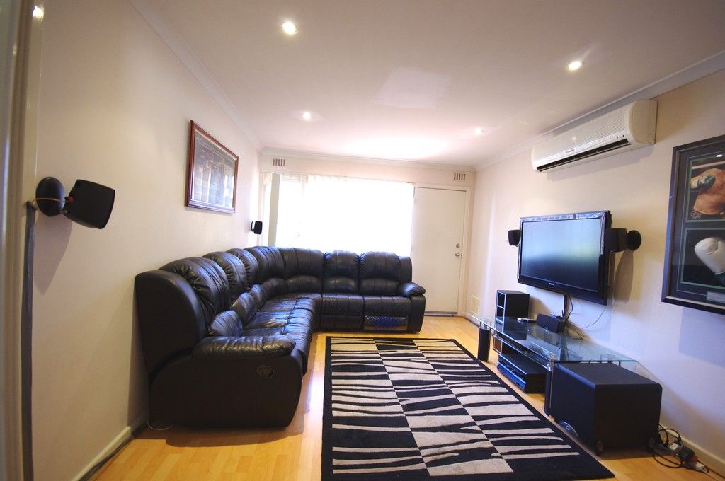 4a Connell Way, Girrawheen, WA 6064