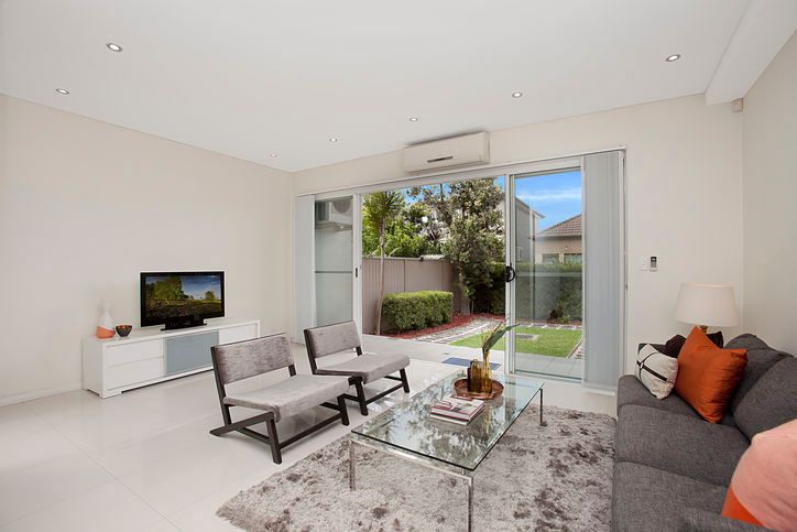 1A Universal Street, Eastlakes, NSW 2018