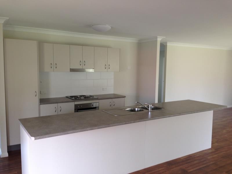 5 Sienna Place, Redbank Plains, QLD 4301