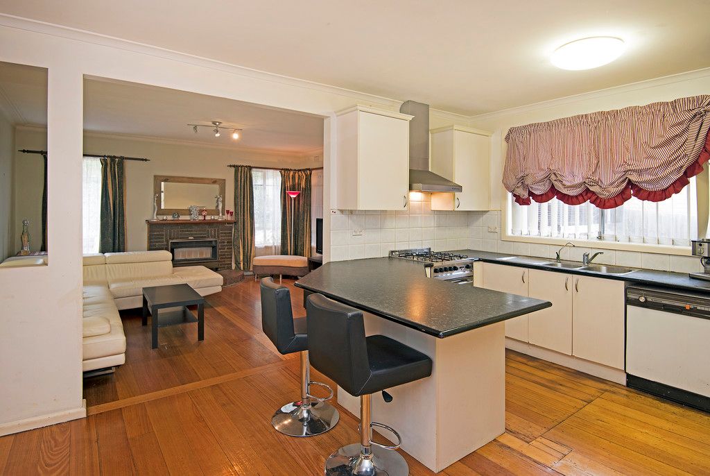 43 Macorna Street, Watsonia North, VIC 3087