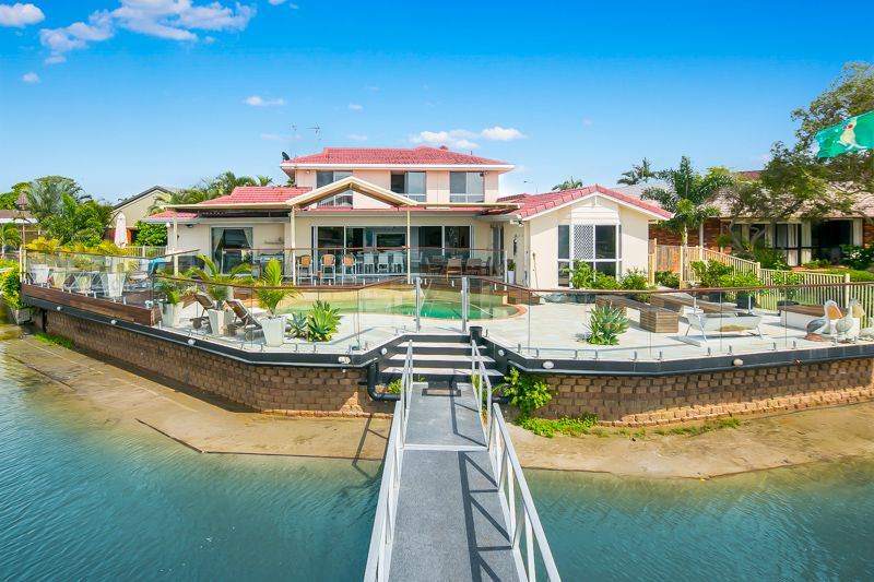 4 Shute Court, Paradise Point, QLD 4216