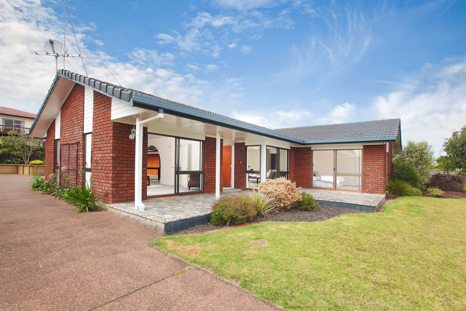 7 Falstaff Place, Half Moon Bay, Manukau City