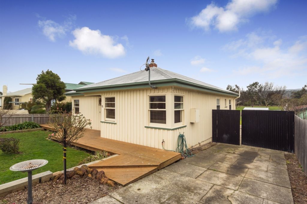 75 Hart Street, NEWSTEAD TAS 7250