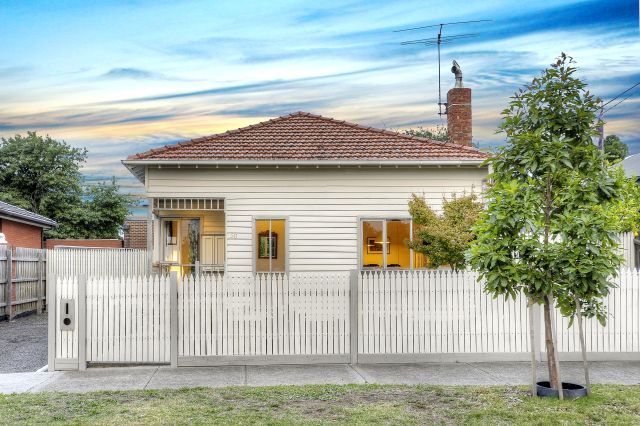 50 Gordon Grove, Preston VIC 3072