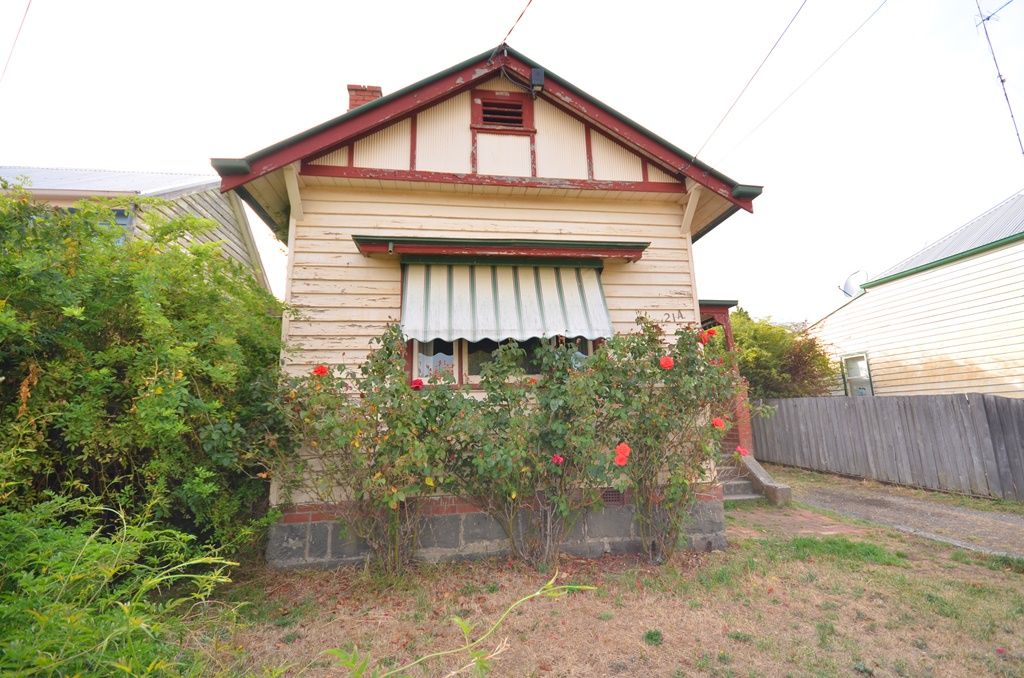 21a Anderson Street East, Golden Point, VIC 3350