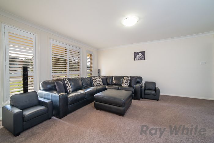 4 Sandalwood Avenue, Fletcher, NSW 2287