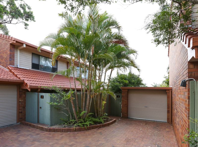 1-111 Barbaralla Drive, Springwood, QLD 4127