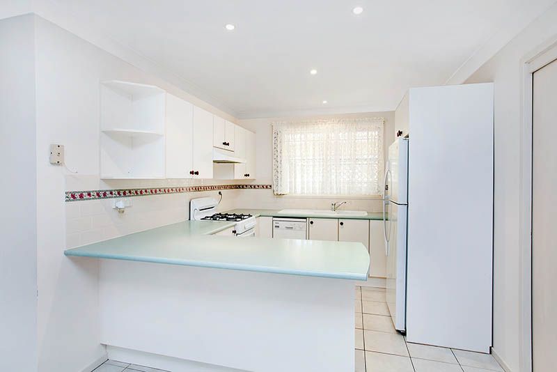 2/47 Bateman Avenue, Albion Park Rail, NSW 2527