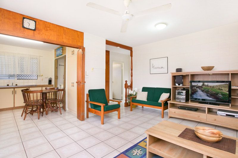 1/38-44 Boland Street, Westcourt, QLD 4870