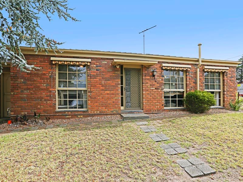 2/209 Mt Pleasant Road, Highton, VIC 3216