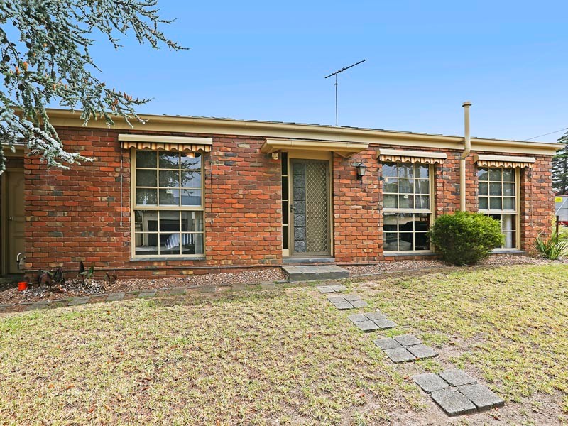 2/209 Mt Pleasant Road, Highton, VIC 3216
