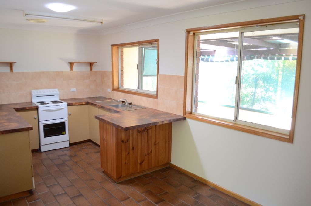 35 Shores Drive, YAMBA, NSW 2464