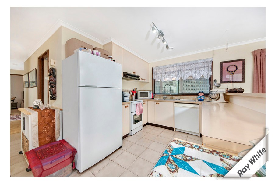 1 Fawsitt Place, Florey, ACT 2615